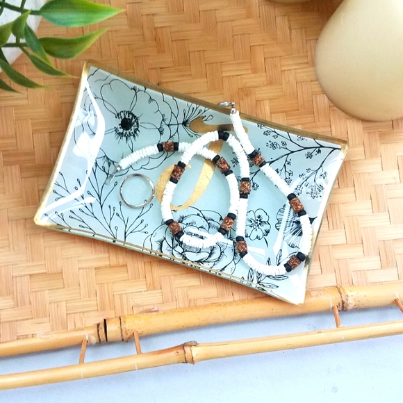 J flower trinket tray! - Picture 3 of 3